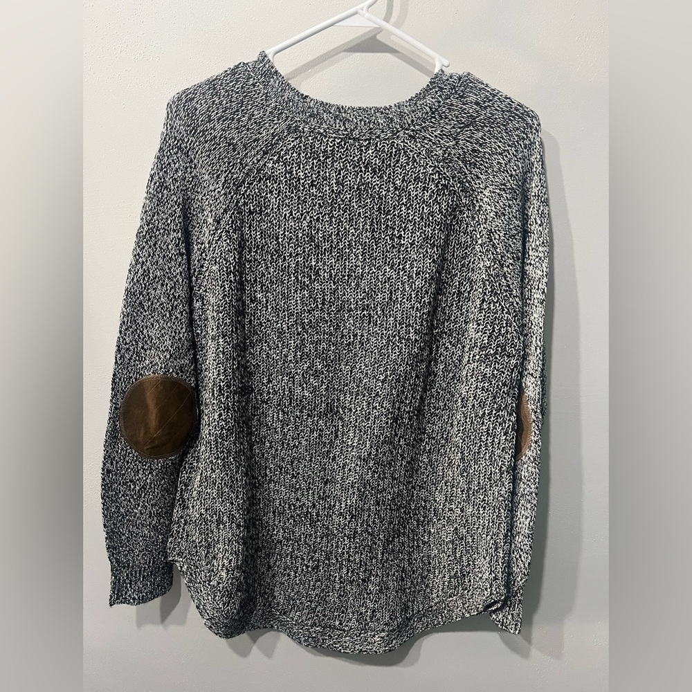 RD Styles, Black & grey heathered sweater with brown elbow patches Size XL